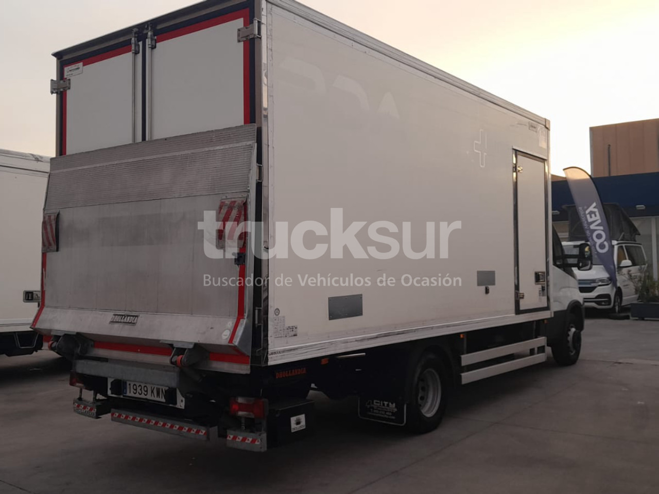 IVECO DAILY 72C18 FRC-X P/E - Autocarro furgonato: foto 5 IVECO DAILY 72C18 FRC-X P/E - Autocarro furgonato: foto 5