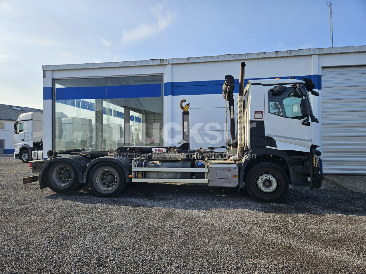 RENAULT C430.26 6X2 - Autocarro scarrabile: foto 4 RENAULT C430.26 6X2 - Autocarro scarrabile: foto 4