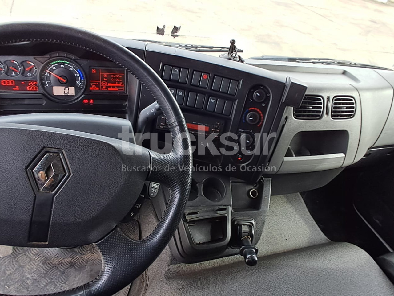 Autocarro furgonato RENAULT D12.240: foto 19