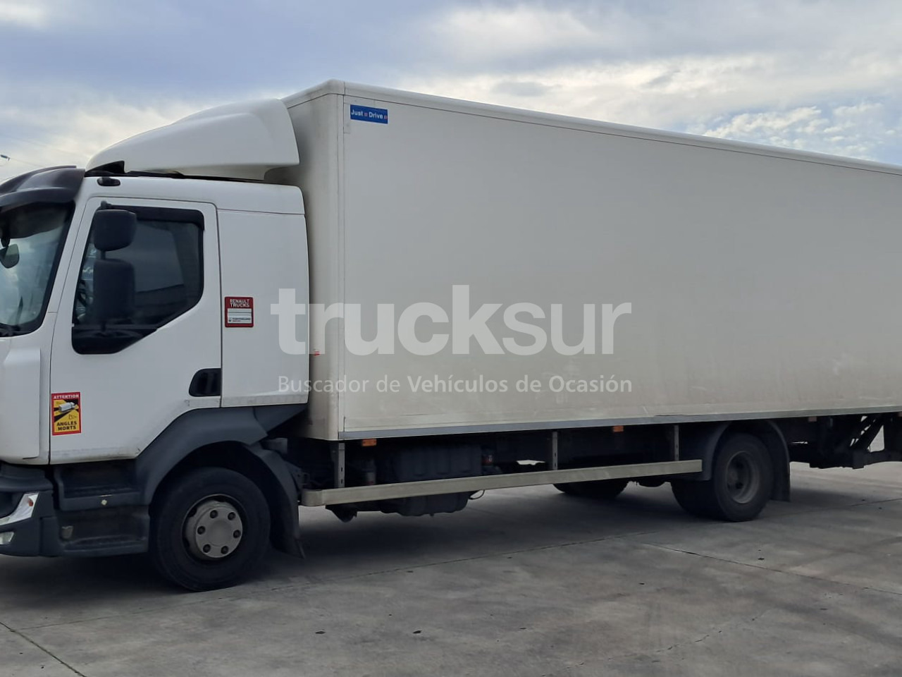 RENAULT D12.240 - Autocarro furgonato: foto 1 RENAULT D12.240 - Autocarro furgonato: foto 1