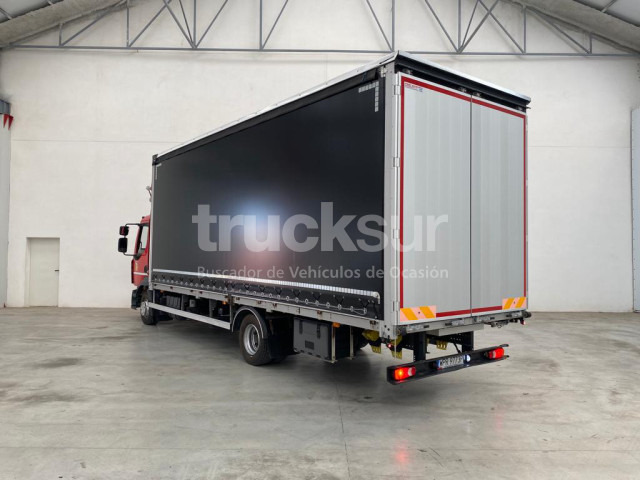RENAULT D12.250 - Camion centinato: foto 4 RENAULT D12.250 - Camion centinato: foto 4