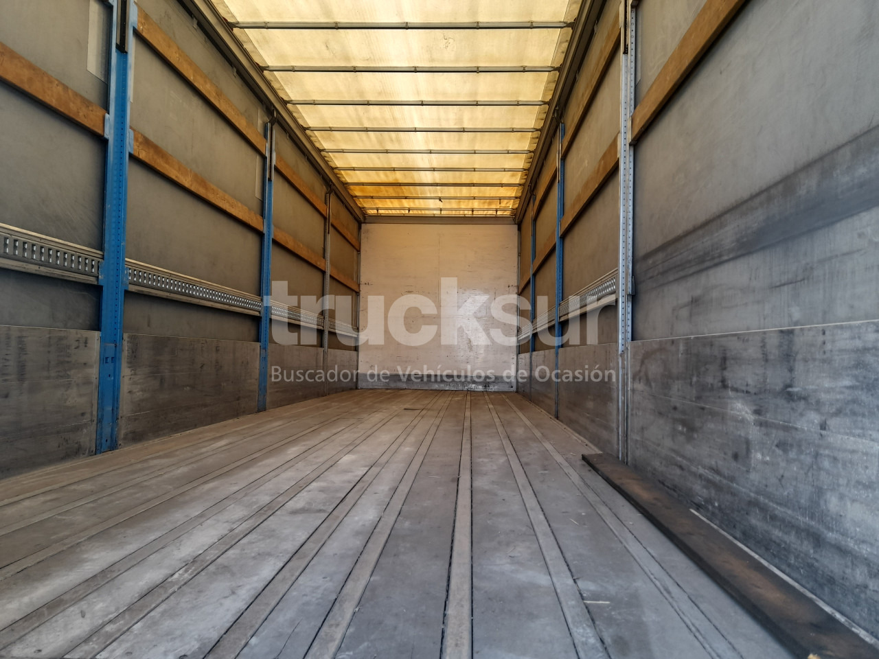 Camion centinato RENAULT D320.26 ejes 6x2*4: foto 8 Camion centinato RENAULT D320.26 ejes 6x2*4: foto 8