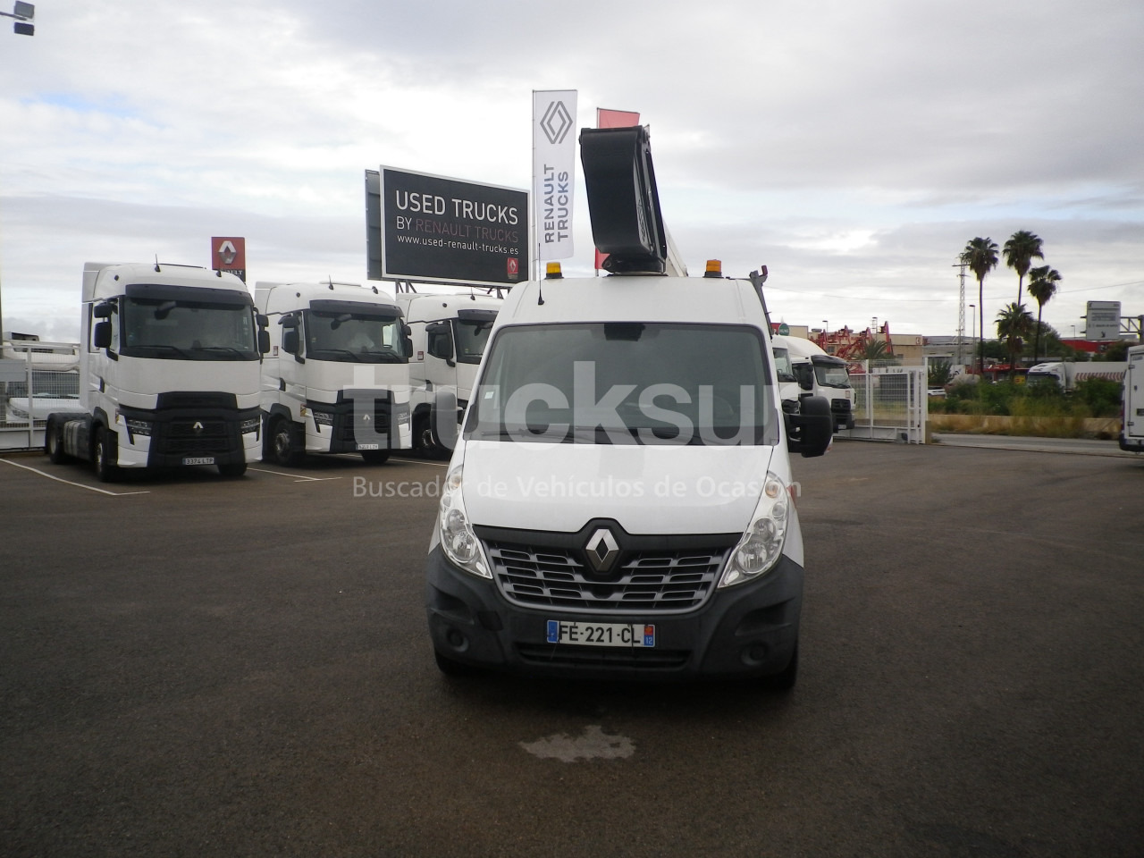 RENAULT MASTER 130.35 CESTA - Furgone box: foto 3 RENAULT MASTER 130.35 CESTA - Furgone box: foto 3