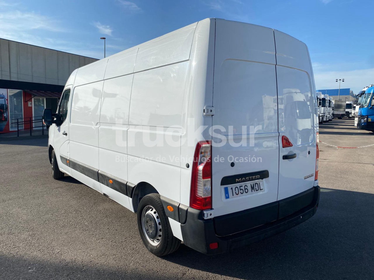 RENAULT MASTER 150.35 - Furgone box: foto 3 RENAULT MASTER 150.35 - Furgone box: foto 3