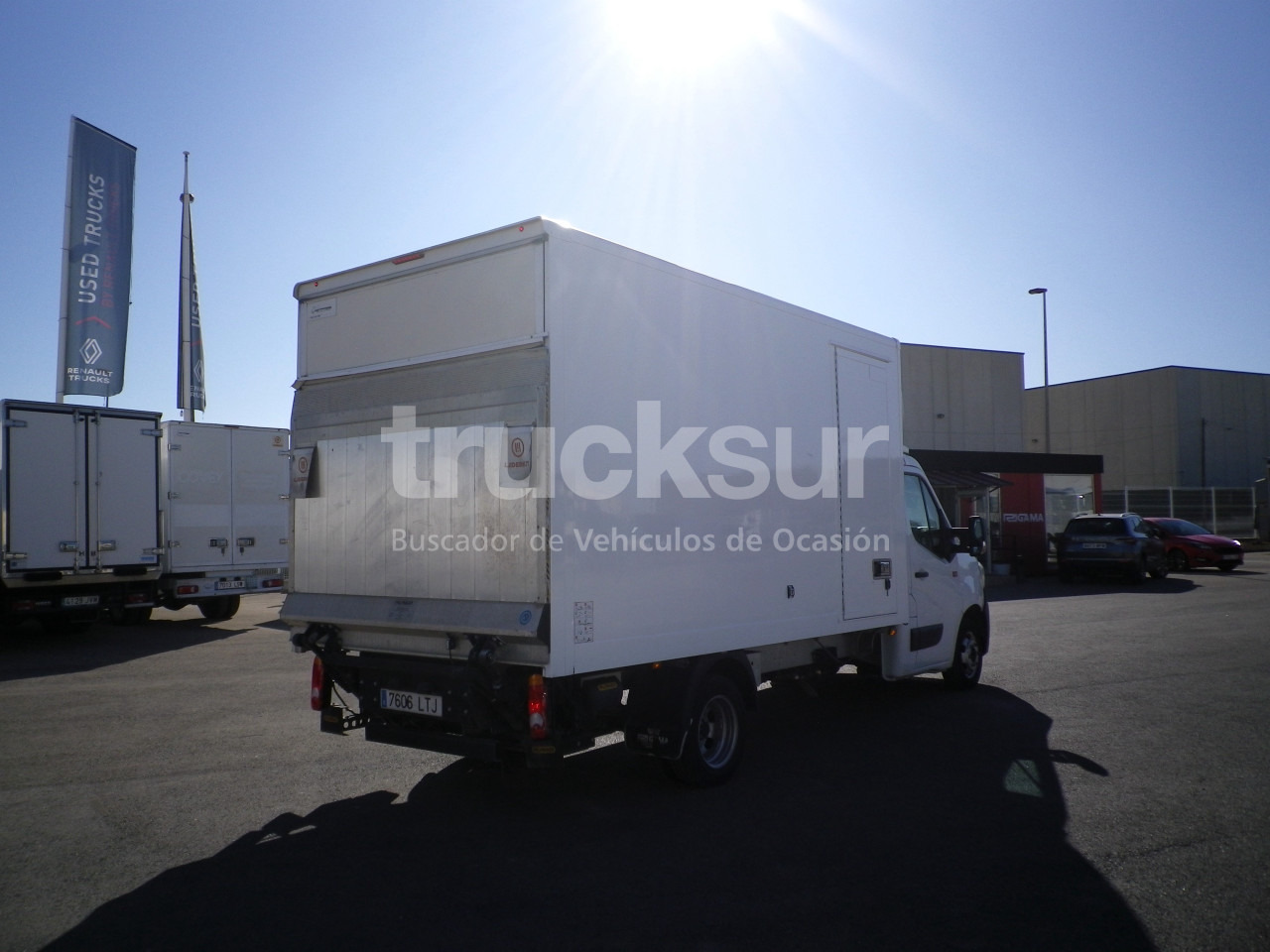 RENAULT MASTER 165.35 GV - Furgone box: foto 4 RENAULT MASTER 165.35 GV - Furgone box: foto 4