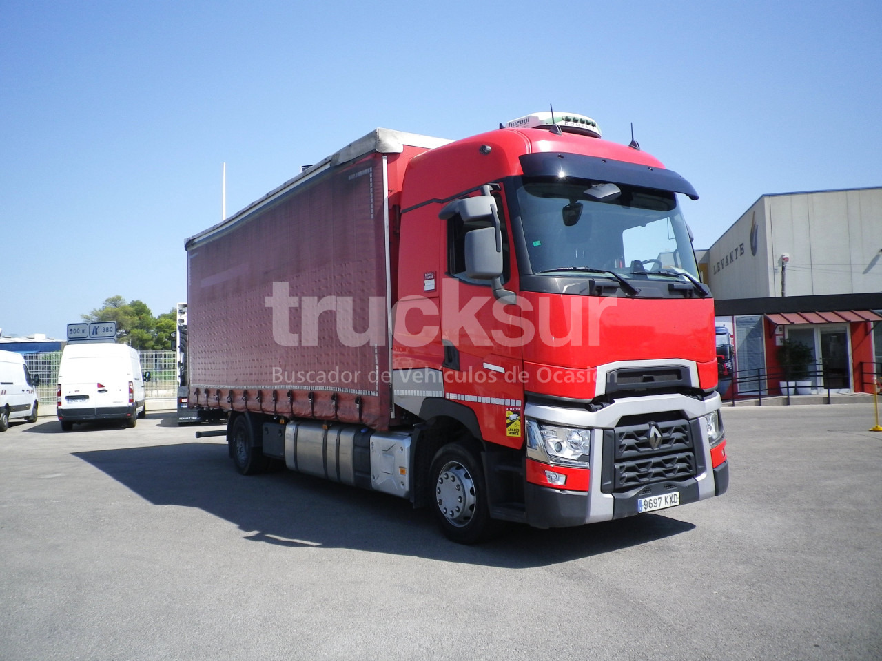 RENAULT T480 HIGH SLEEPER CAB - Camion centinato: foto 2 RENAULT T480 HIGH SLEEPER CAB - Camion centinato: foto 2