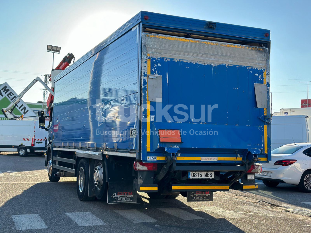 SCANIA P 280 ejes 6x2*4 - Autocarro furgonato: foto 4 SCANIA P 280 ejes 6x2*4 - Autocarro furgonato: foto 4