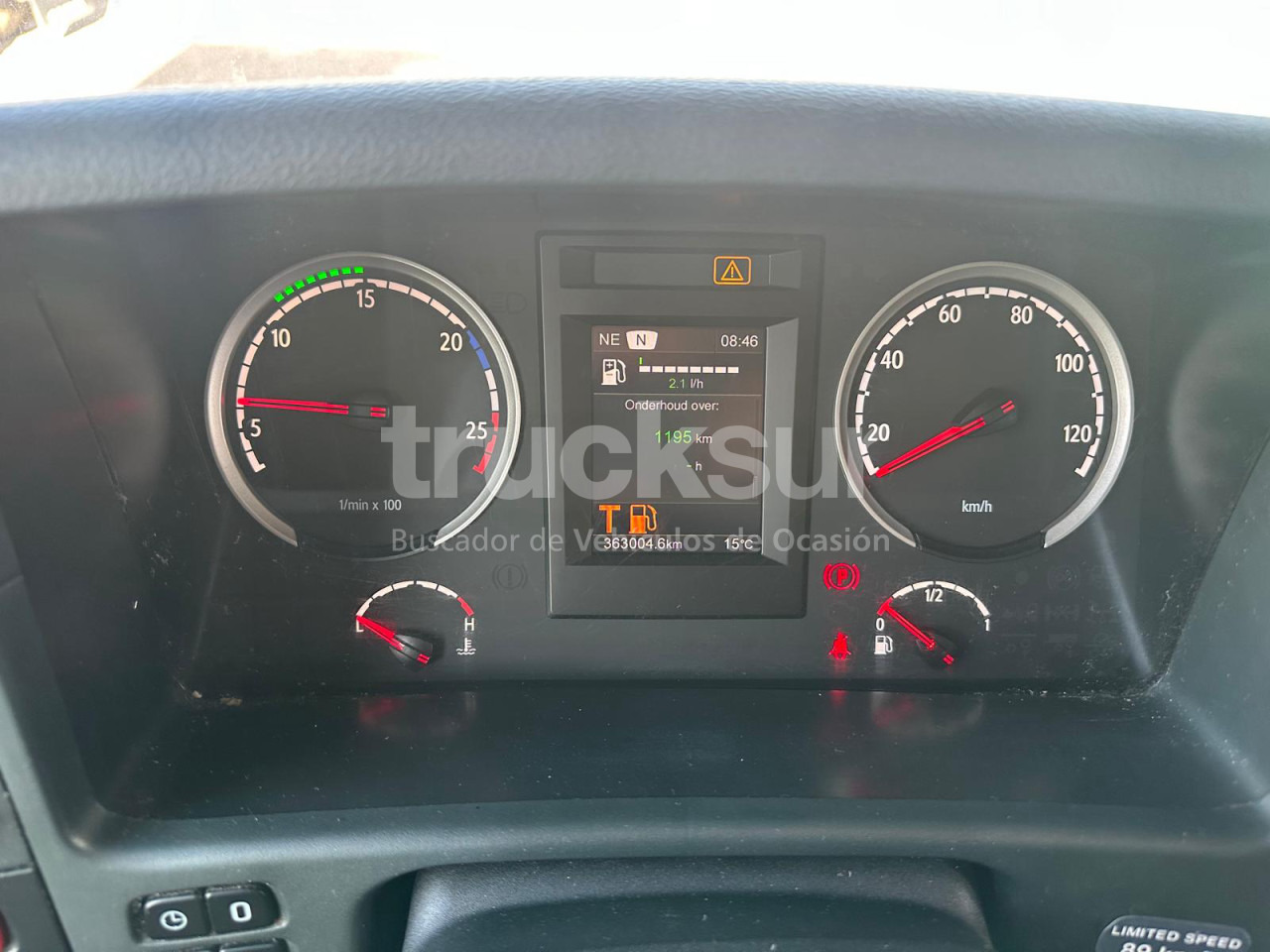 Camion centinato SCANIA P320: foto 26