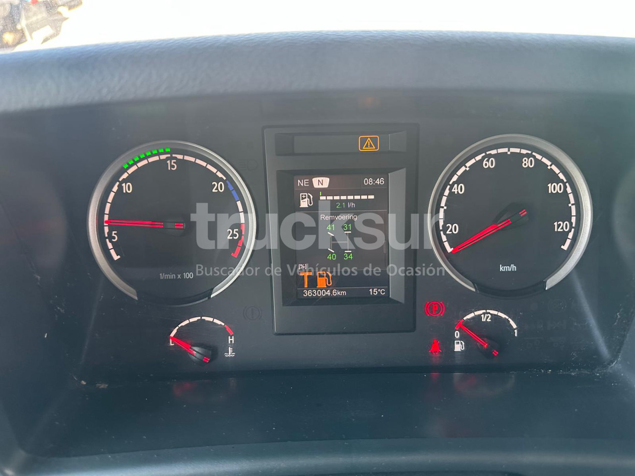 Camion centinato SCANIA P320: foto 27