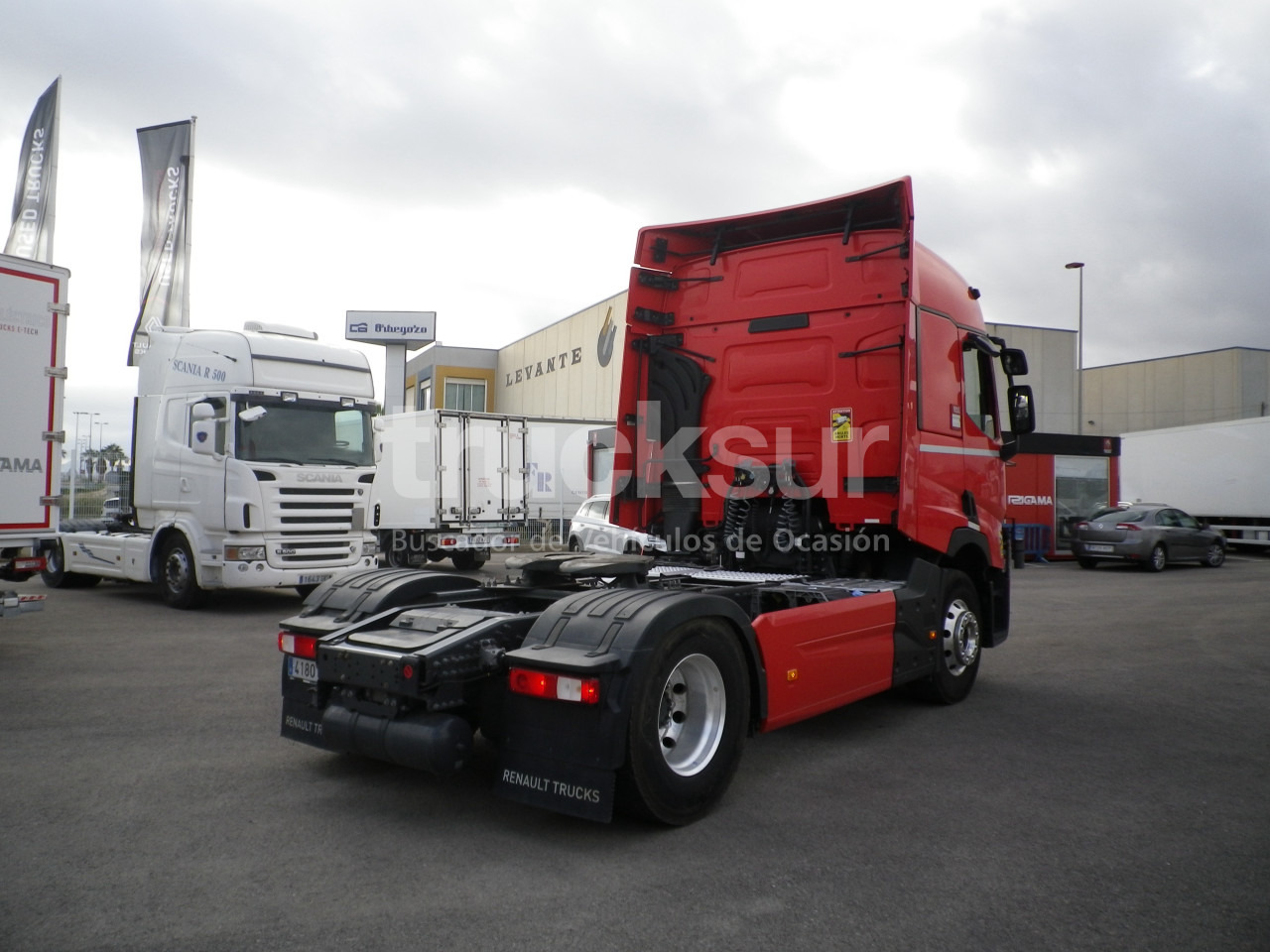 RENAULT T520 SLEEPER CAB - Trattore stradale: foto 5 RENAULT T520 SLEEPER CAB - Trattore stradale: foto 5