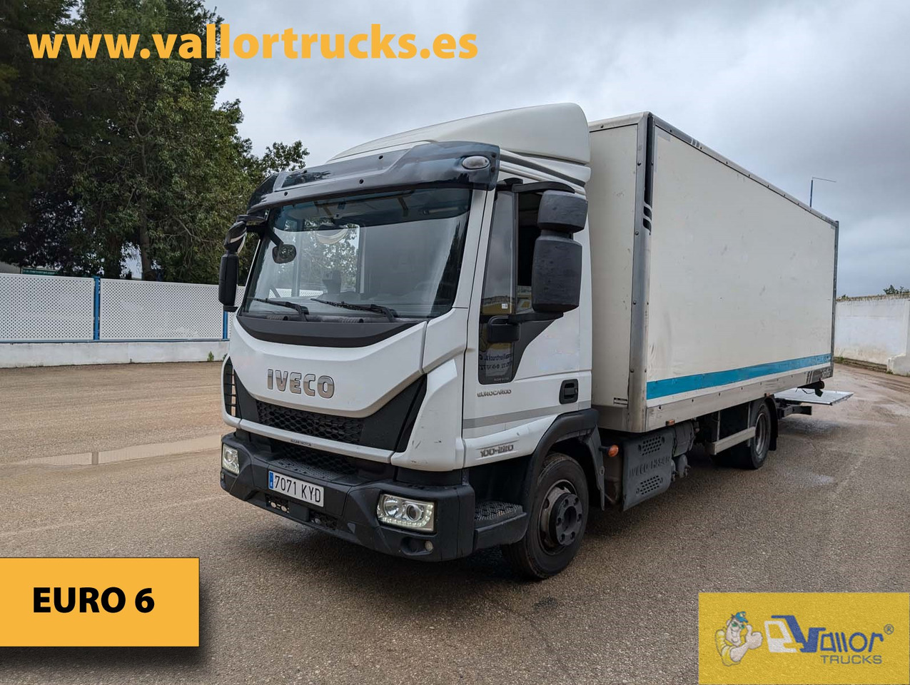 IVECO 100E22 - Autocarro furgonato: foto 2 IVECO 100E22 - Autocarro furgonato: foto 2