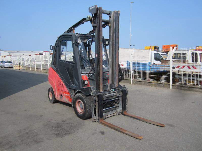 Fenwick H30 - Carrello elevatore diesel: foto 1 Fenwick H30 - Carrello elevatore diesel: foto 1