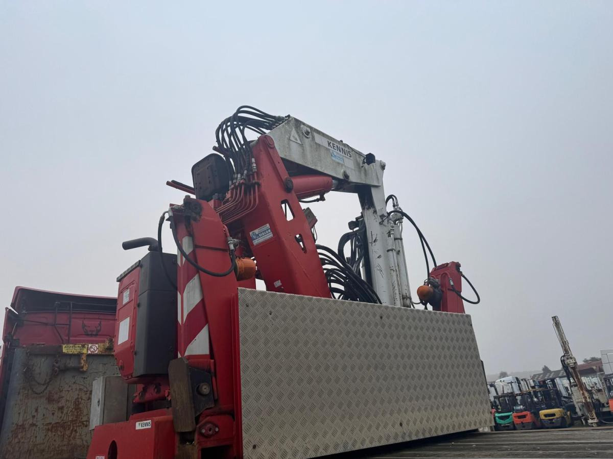 Semirimorchio cassonato/ Pianale Fruehauf: foto 9