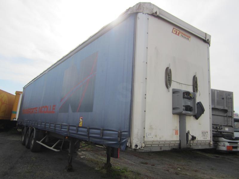 Fruehauf - Semirimorchio centinato: foto 2 Fruehauf - Semirimorchio centinato: foto 2
