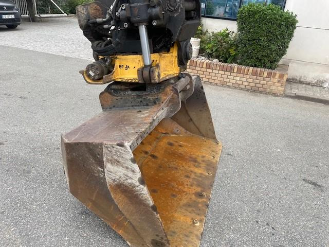 Hitachi ZX140W-5B - Escavatore gommato: foto 5 Hitachi ZX140W-5B - Escavatore gommato: foto 5