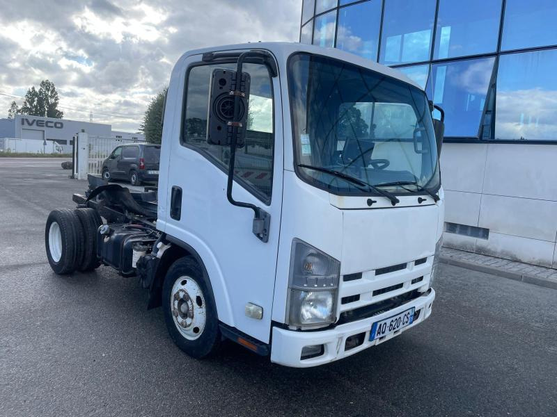 Isuzu - Autocarro telaio: foto 2 Isuzu - Autocarro telaio: foto 2