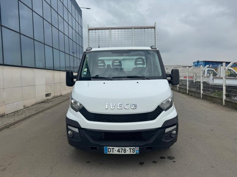 Iveco Daily 35C15 - Furgone ribaltabile: foto 2 Iveco Daily 35C15 - Furgone ribaltabile: foto 2