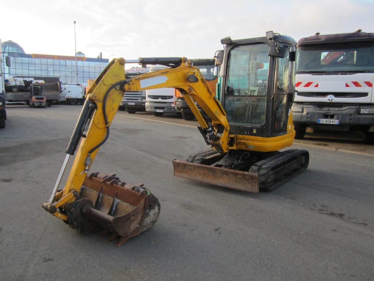 Kubota U25 - Miniescavatore: foto 1 Kubota U25 - Miniescavatore: foto 1