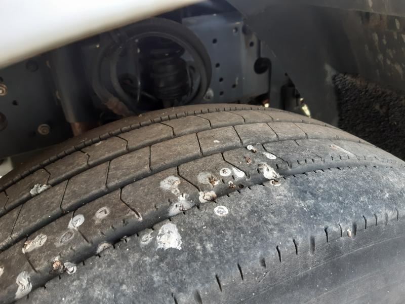 Renault Midlum 220 DXI - Autocarro frigorifero: foto 3 Renault Midlum 220 DXI - Autocarro frigorifero: foto 3