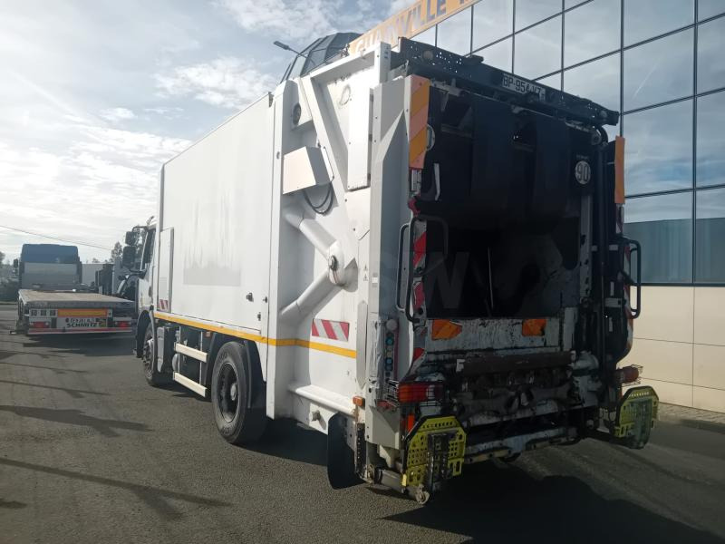 Renault Premium 280 DXI - Camion immondizia: foto 2 Renault Premium 280 DXI - Camion immondizia: foto 2