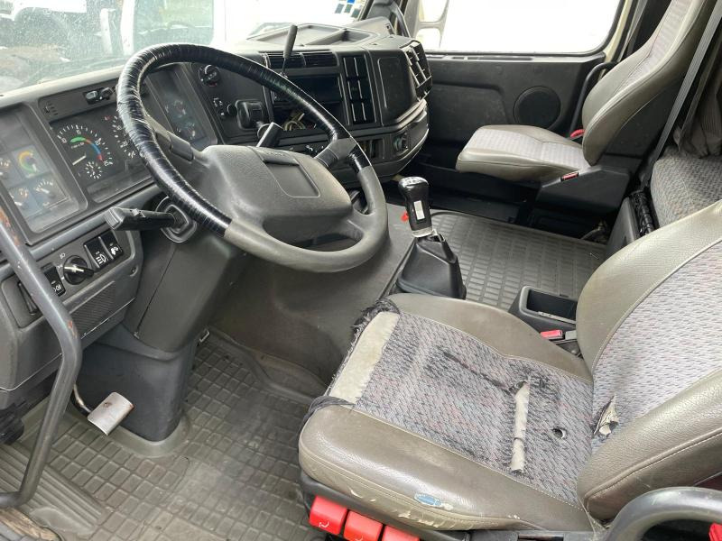 Volvo FH12 380 - Trattore stradale: foto 5 Volvo FH12 380 - Trattore stradale: foto 5