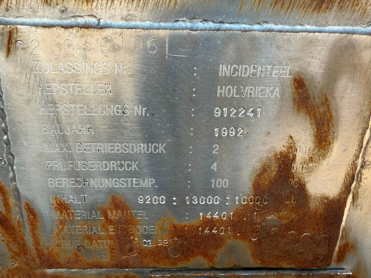 Burg 3 axle 3 compartments 32.200 L ADR - Semirimorchio cisterna: foto 3 Burg 3 axle 3 compartments 32.200 L ADR - Semirimorchio cisterna: foto 3