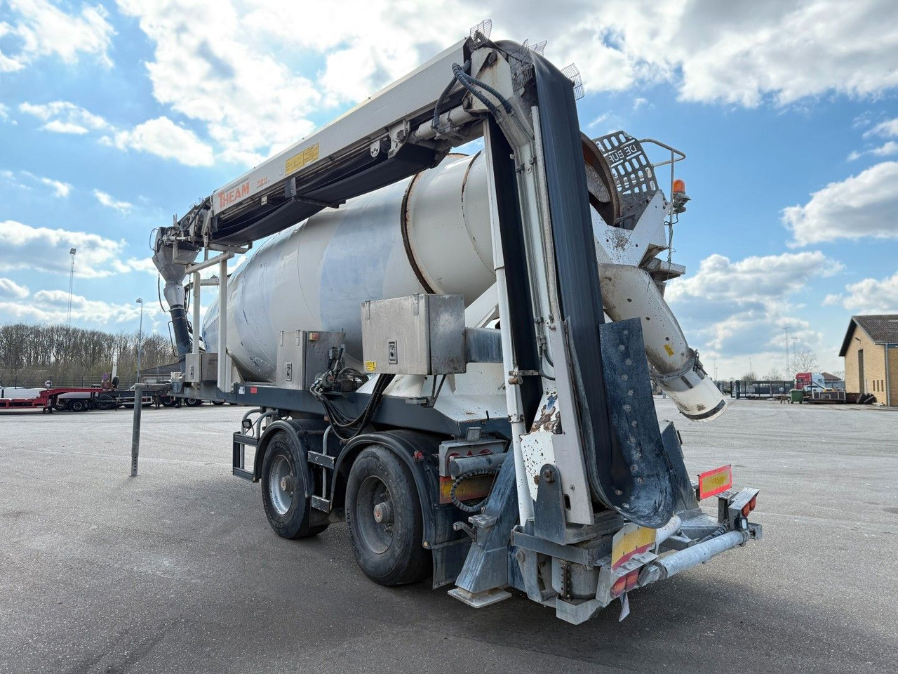 De Buf BM 12-36-2SPR w/ Belt Theam TSR15 / Beton - Semirimorchio betoniera: foto 5 De Buf BM 12-36-2SPR w/ Belt Theam TSR15 / Beton - Semirimorchio betoniera: foto 5