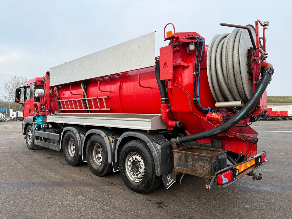 MAN TGS 35.480 8x4*4 Larsen 16.000 l. Euro 6 Kombi MAN TGS 35.480 8x4*4 JHL Hvidtved 16.000 l. Kombi - Autospurgo: foto 4 MAN TGS 35.480 8x4*4 Larsen 16.000 l. Euro 6 Kombi MAN TGS 35.480 8x4*4 JHL Hvidtved 16.000 l. Kombi - Autospurgo: foto 4