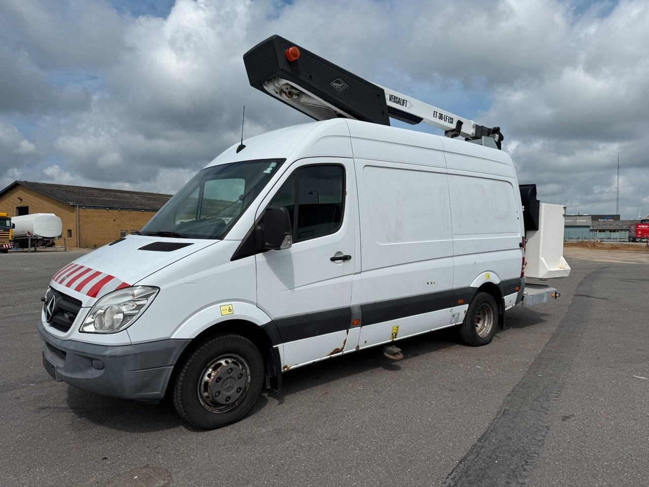 Mercedes-Benz Sprinter 516 516 CDI Versalift ET-36-LF ECO 13.7 - Piattaforma autocarrata: foto 1 Mercedes-Benz Sprinter 516 516 CDI Versalift ET-36-LF ECO 13.7 - Piattaforma autocarrata: foto 1