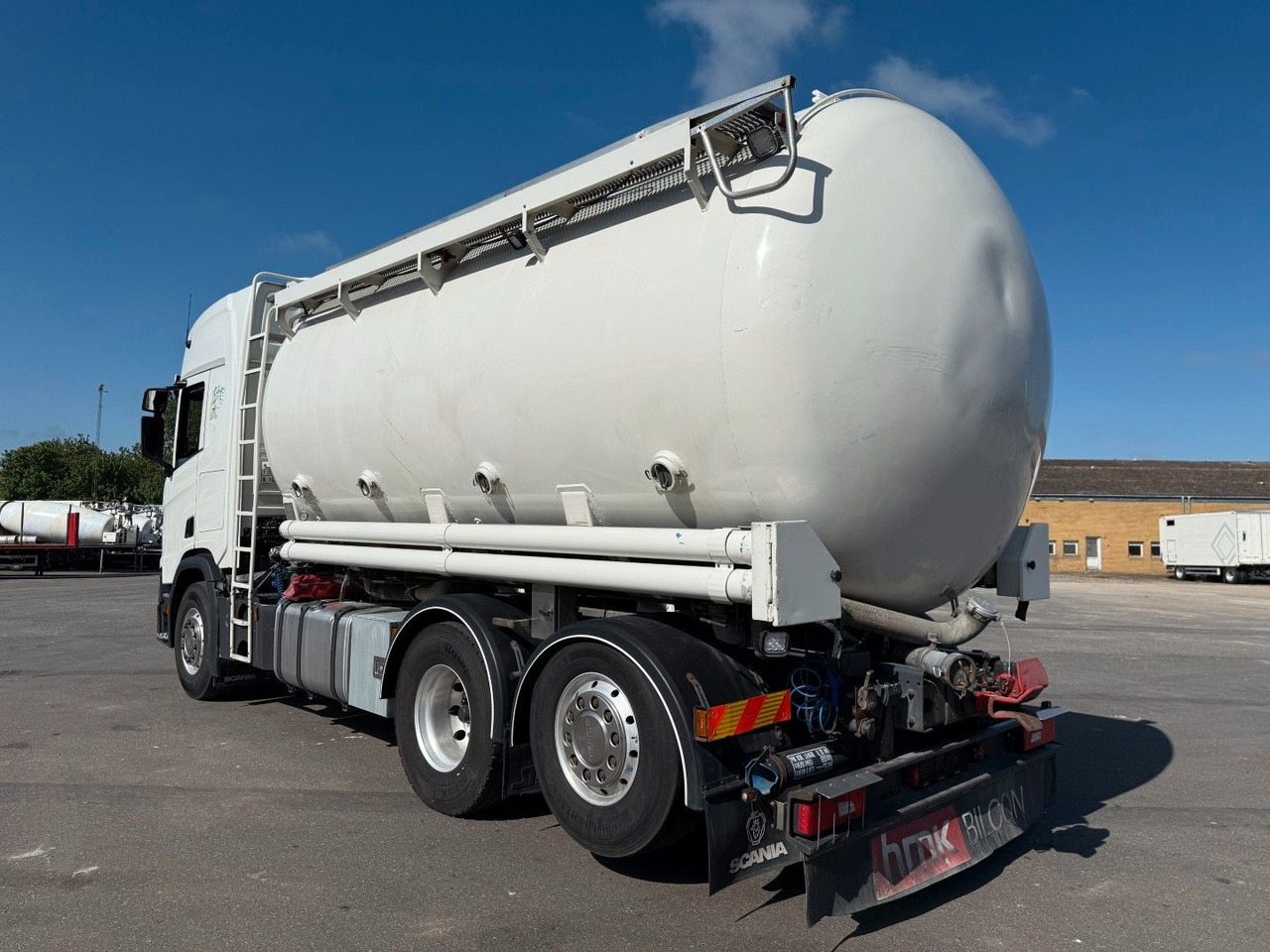 Scania R500 NGS 6x2 CR20H 25 m3 Silo Euro 6 - Camion cisterna: foto 4 Scania R500 NGS 6x2 CR20H 25 m3 Silo Euro 6 - Camion cisterna: foto 4