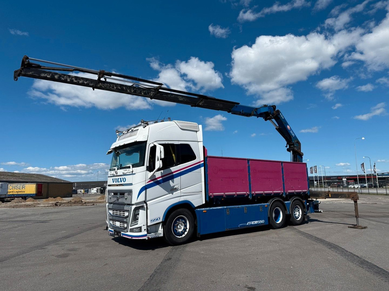 Volvo FH 16.550 6x2*4 / Crane HMF 3220K4 Euro 6 - Camion con gru: foto 1 Volvo FH 16.550 6x2*4 / Crane HMF 3220K4 Euro 6 - Camion con gru: foto 1