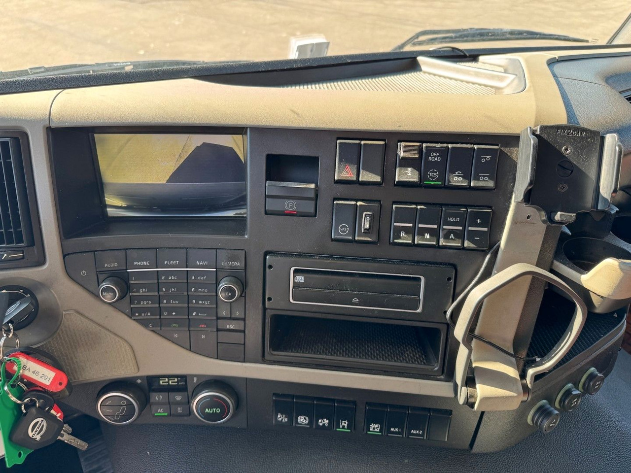 Autocarro frigorifero nuovo Volvo FM330 6x2*4 Carrier Supra 1250 Mt / 9.3 m Koffer: foto 7