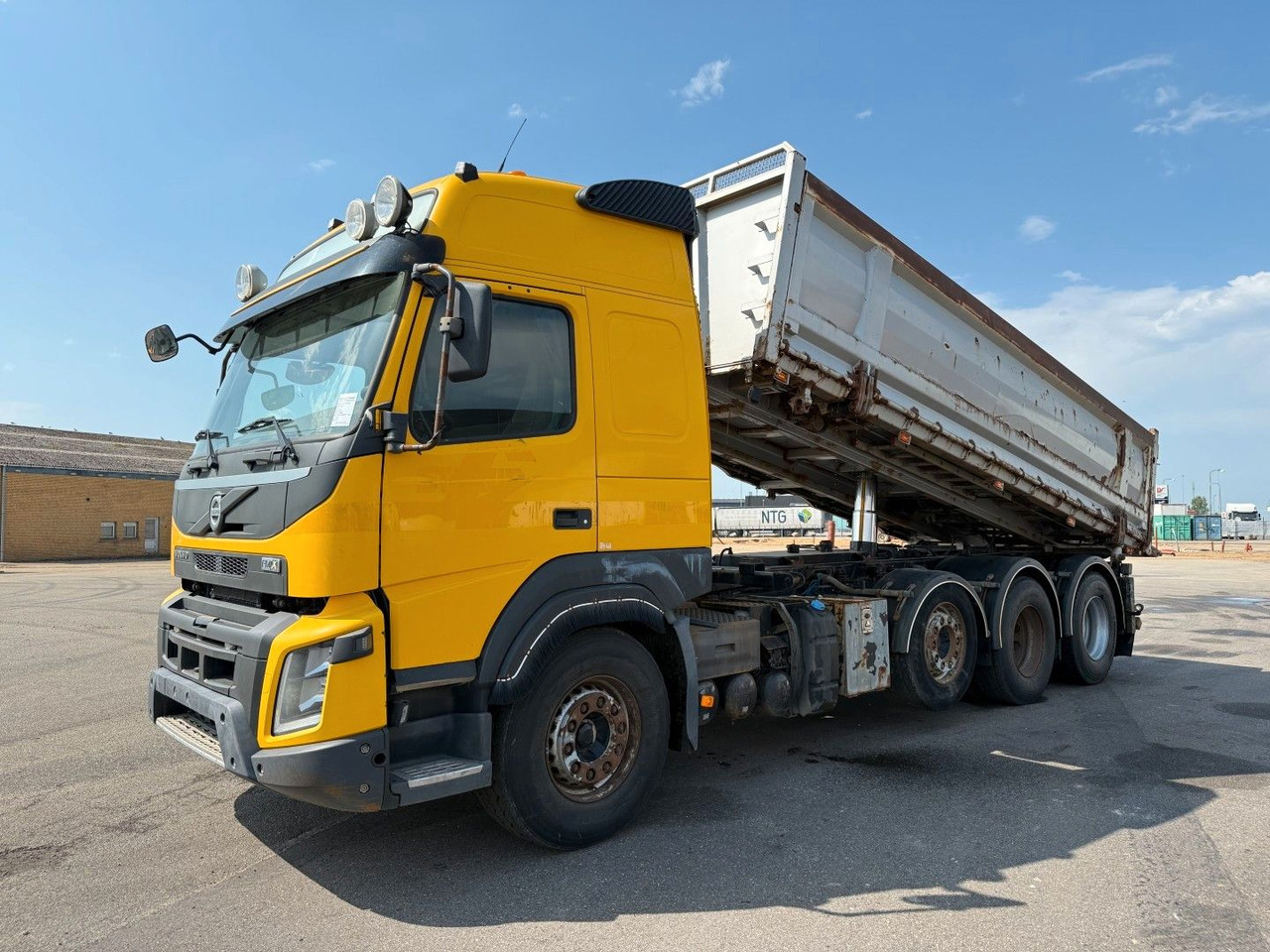 Volvo FMX500 8x4/4 Steel tipper Volvo FMX500 8x4/4 Steel tipper - Autocarro ribaltabile: foto 1 Volvo FMX500 8x4/4 Steel tipper Volvo FMX500 8x4/4 Steel tipper - Autocarro ribaltabile: foto 1
