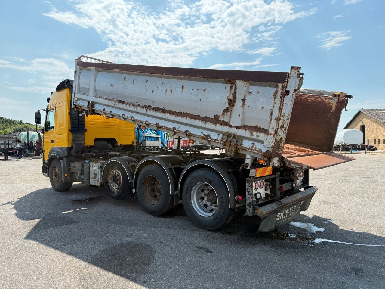 Volvo FMX500 8x4/4 Steel tipper Volvo FMX500 8x4/4 Steel tipper - Autocarro ribaltabile: foto 4 Volvo FMX500 8x4/4 Steel tipper Volvo FMX500 8x4/4 Steel tipper - Autocarro ribaltabile: foto 4