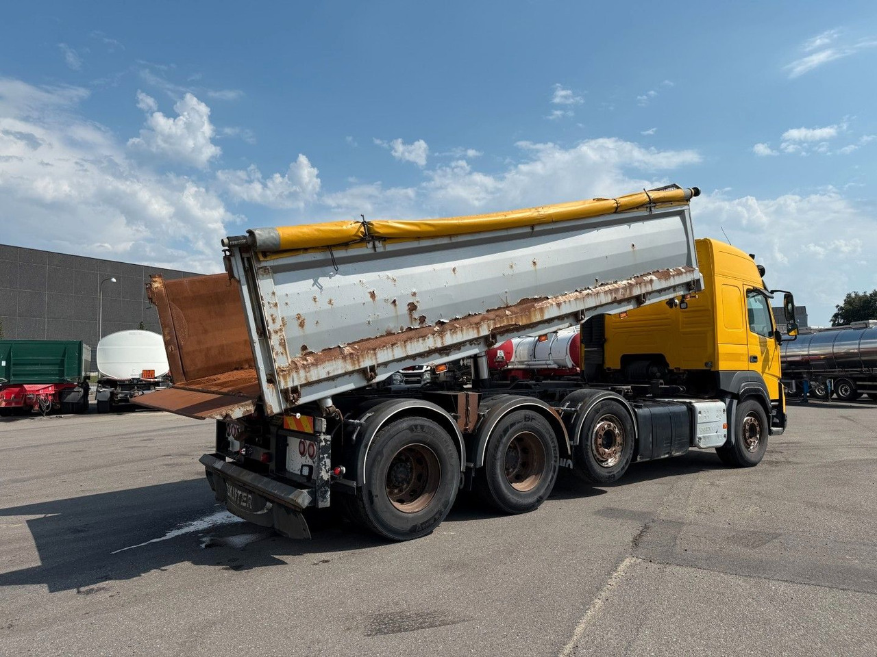 Volvo FMX500 8x4/4 Steel tipper Volvo FMX500 8x4/4 Steel tipper / Kipper - Autocarro ribaltabile: foto 3 Volvo FMX500 8x4/4 Steel tipper Volvo FMX500 8x4/4 Steel tipper / Kipper - Autocarro ribaltabile: foto 3