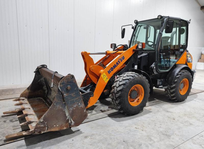 Komatsu WA70-7 - Pala gommata: foto 2 Komatsu WA70-7 - Pala gommata: foto 2