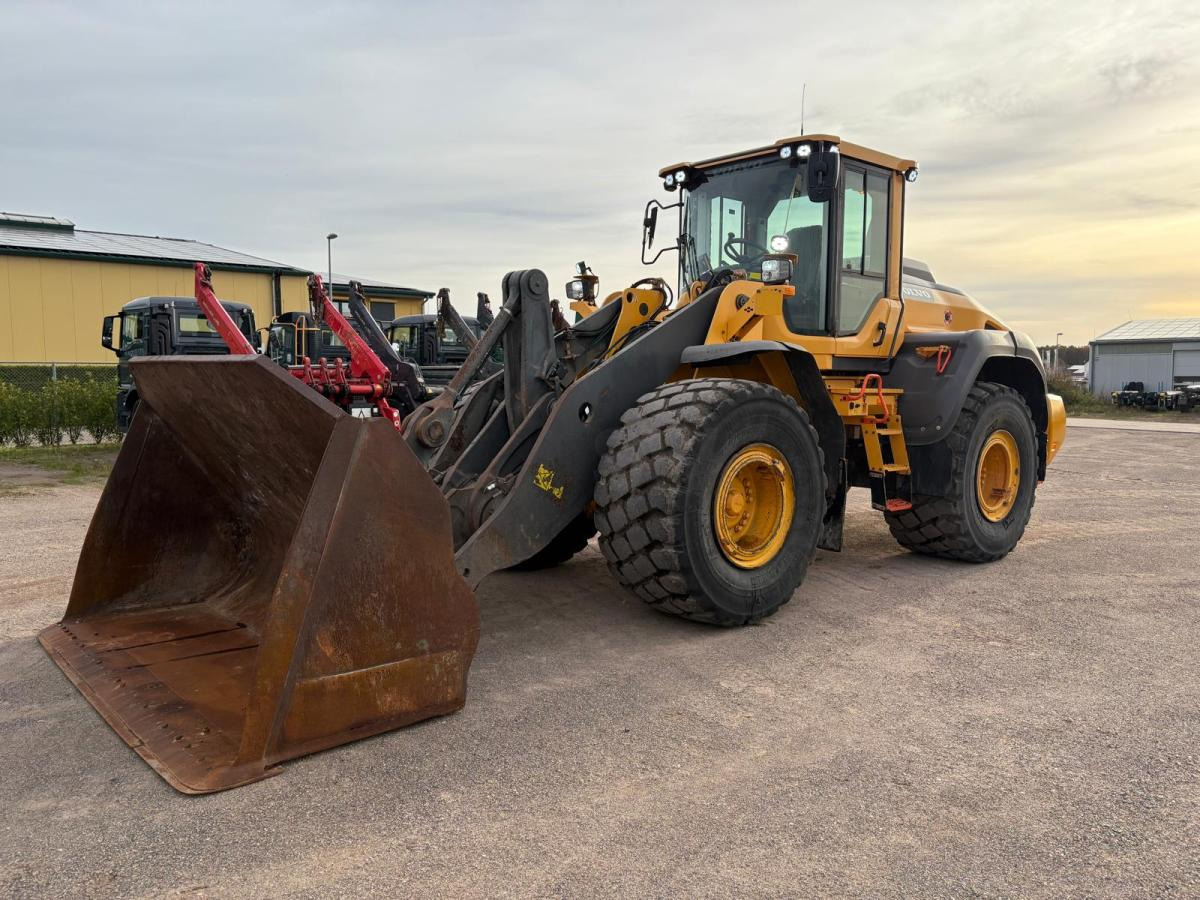 Volvo L120H Long Boom - Pala gommata: foto 2 Volvo L120H Long Boom - Pala gommata: foto 2