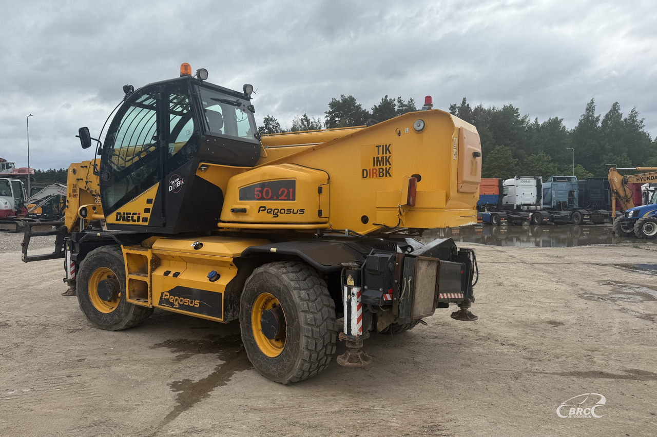 Dieci Pegasus - Pala gommata telescopica: foto 4 Dieci Pegasus - Pala gommata telescopica: foto 4