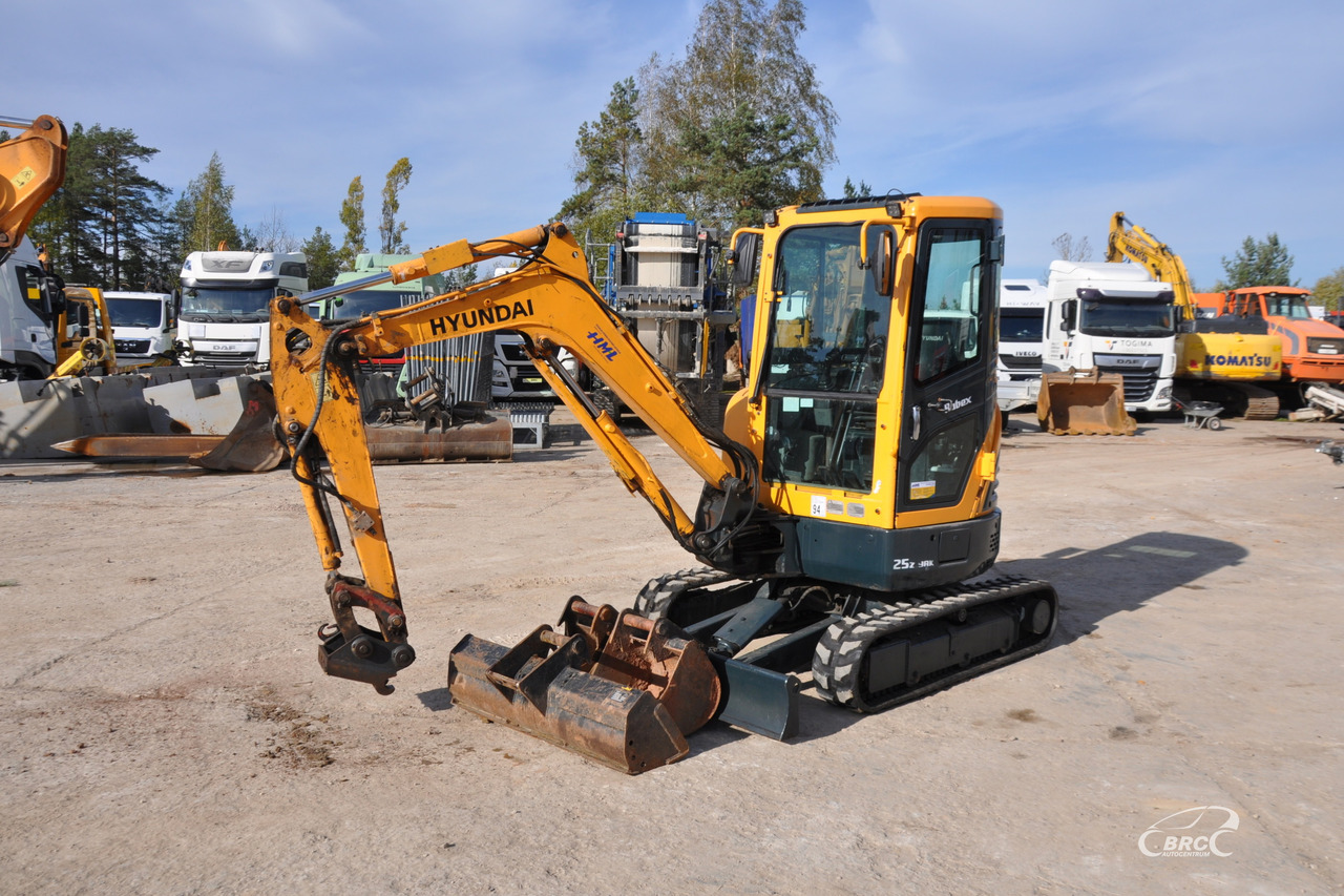 Hyundai R25Z-9AK - Miniescavatore: foto 1 Hyundai R25Z-9AK - Miniescavatore: foto 1