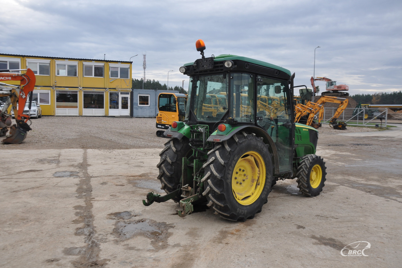 John Deere 5085 - Trattore: foto 5 John Deere 5085 - Trattore: foto 5