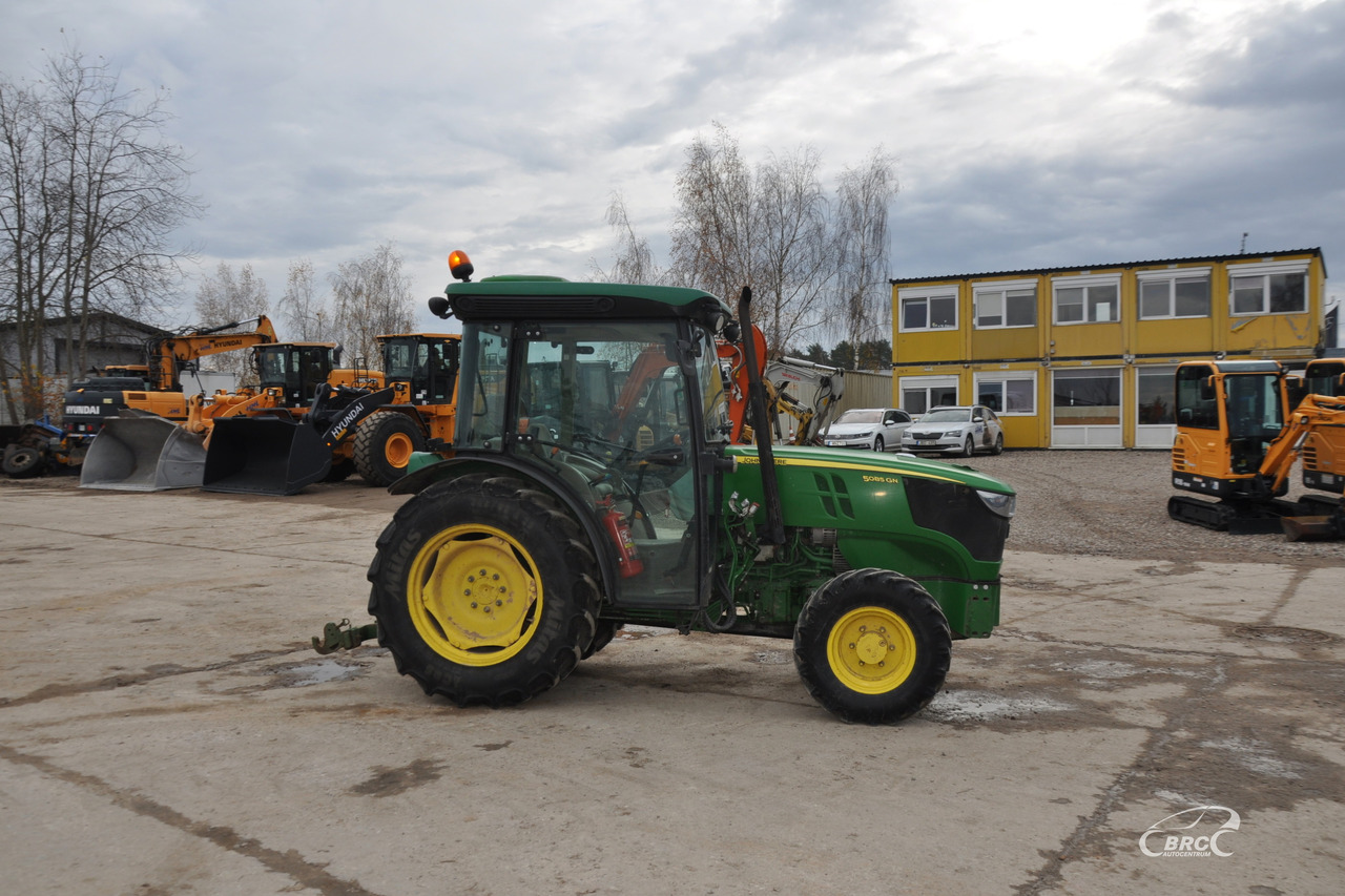 John Deere 5085 - Trattore: foto 4 John Deere 5085 - Trattore: foto 4