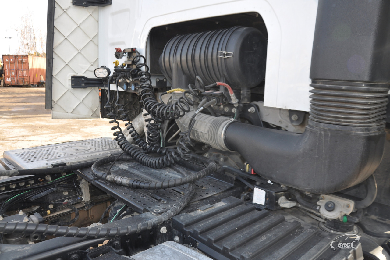 Trattore stradale Ford F-MAX: foto 12