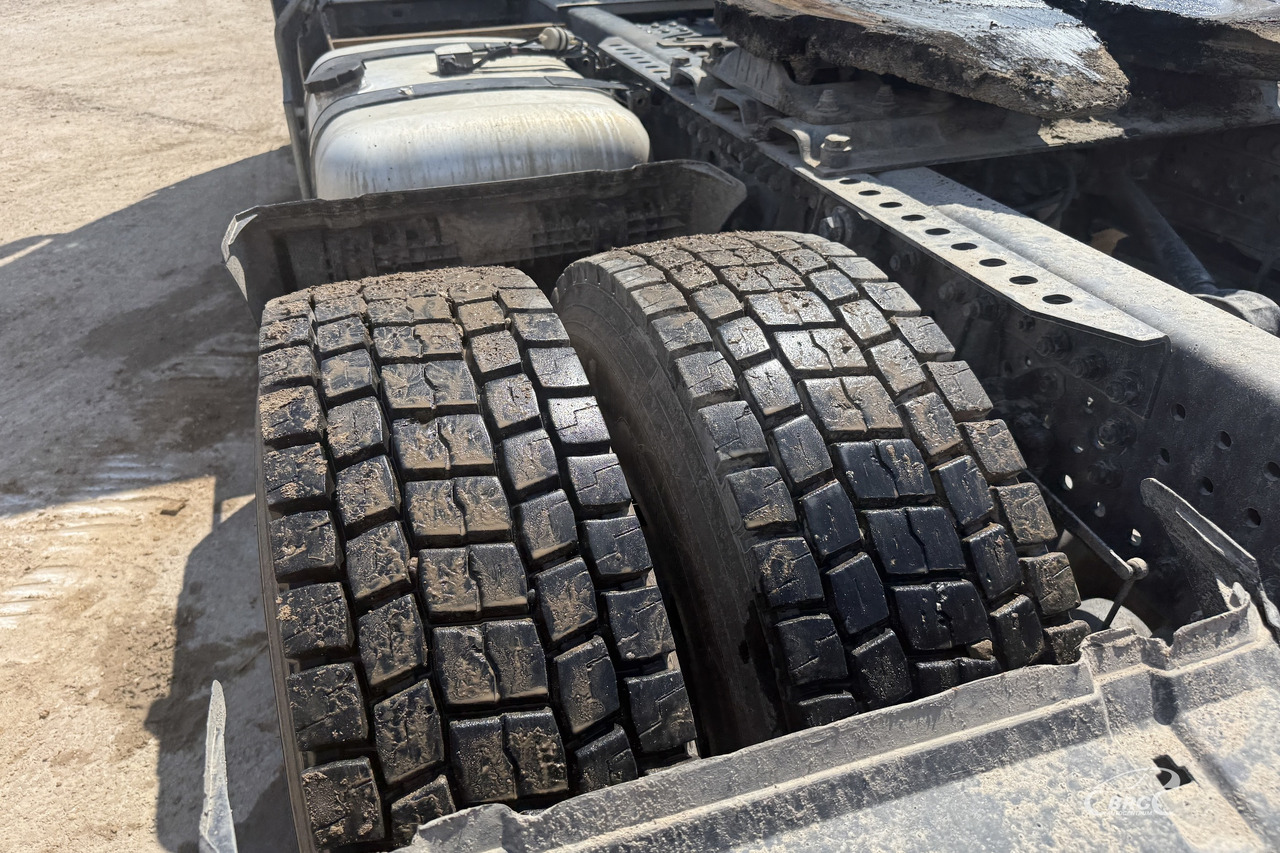 Trattore stradale Mercedes-Benz Arocs: foto 9