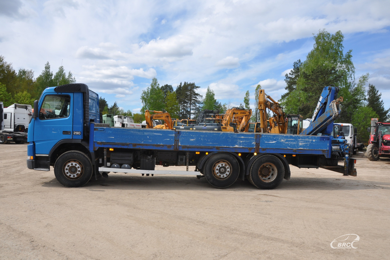 Volvo FM7 - Autocarro con pianale/ Cassone fisso: foto 3 Volvo FM7 - Autocarro con pianale/ Cassone fisso: foto 3