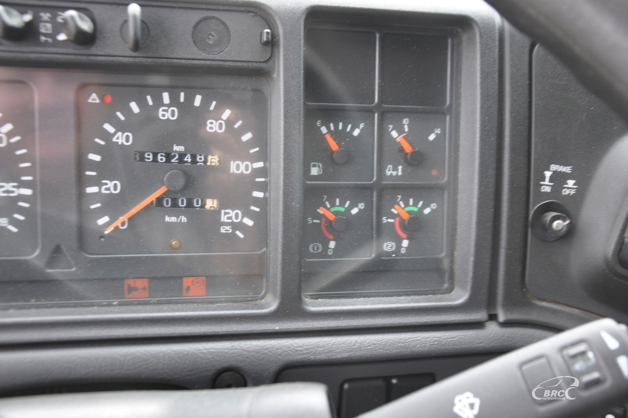 Autocarro con pianale/ Cassone fisso Volvo FM7: foto 19 Autocarro con pianale/ Cassone fisso Volvo FM7: foto 19