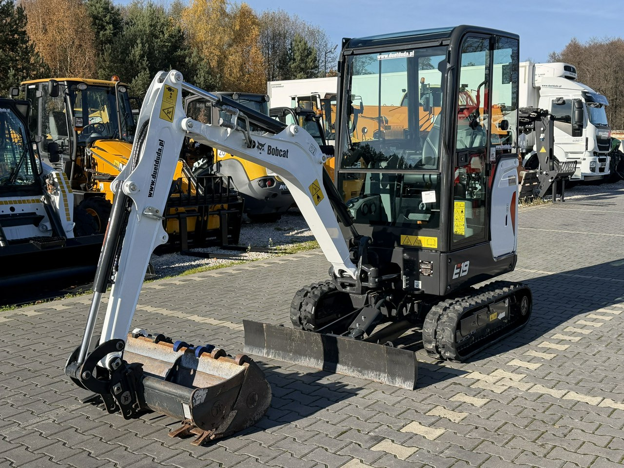 Bobcat E19 Komplet Łyżek Mało Używana Przepracowane tylko 90mth - Miniescavatore: foto 5 Bobcat E19 Komplet Łyżek Mało Używana Przepracowane tylko 90mth - Miniescavatore: foto 5
