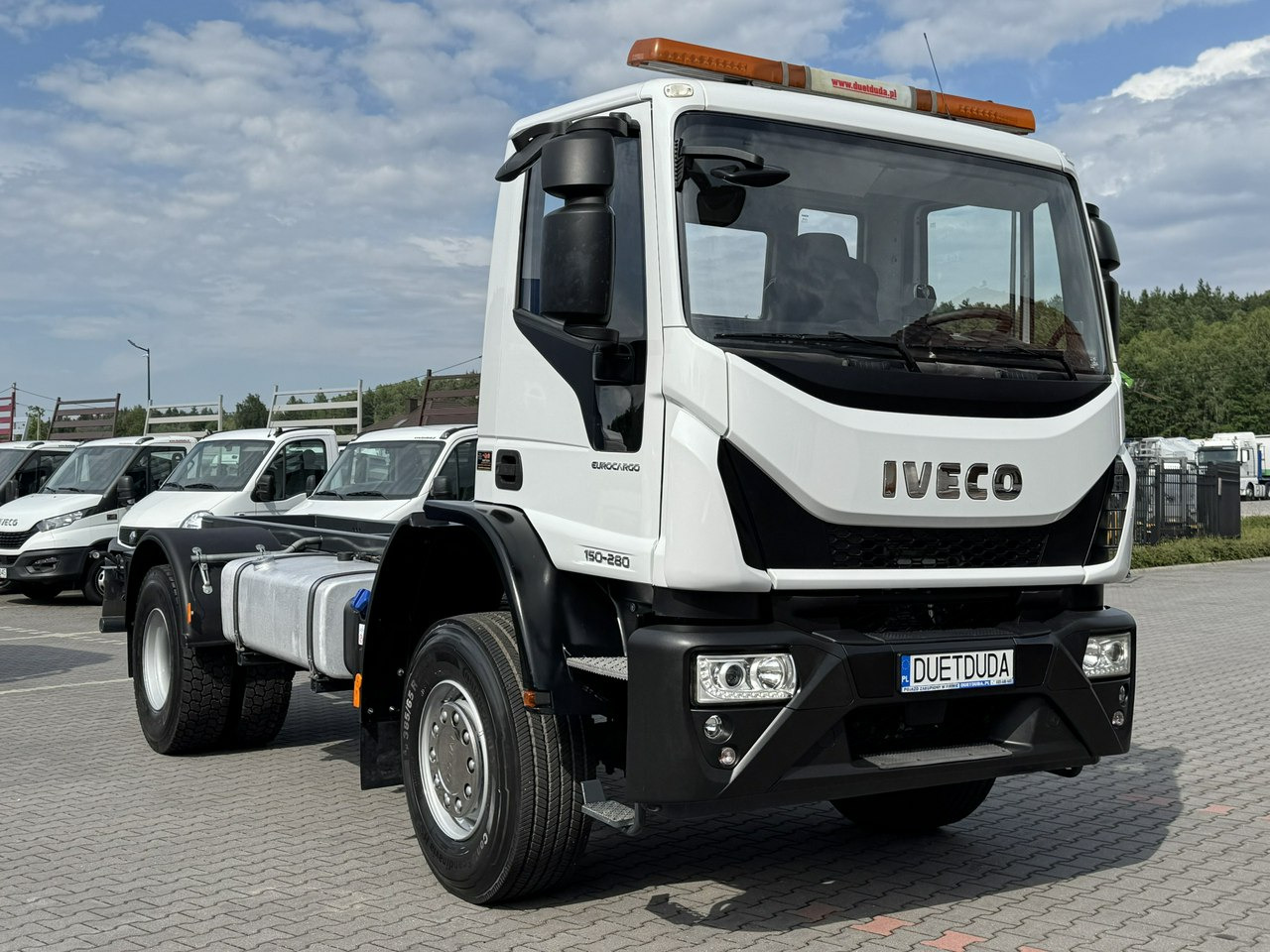 Iveco Eurocargo 150-280 Rama 550cm Napęd 4x4 Reduktor + Blokady - Autocarro telaio: foto 4 Iveco Eurocargo 150-280 Rama 550cm Napęd 4x4 Reduktor + Blokady - Autocarro telaio: foto 4
