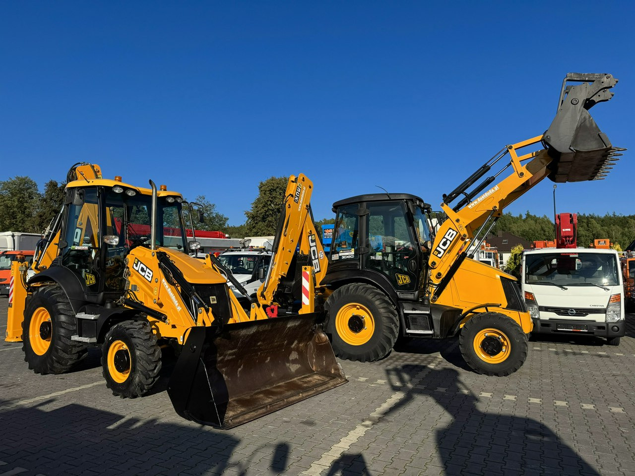 JCB 3CX - Terna: foto 1 JCB 3CX - Terna: foto 1