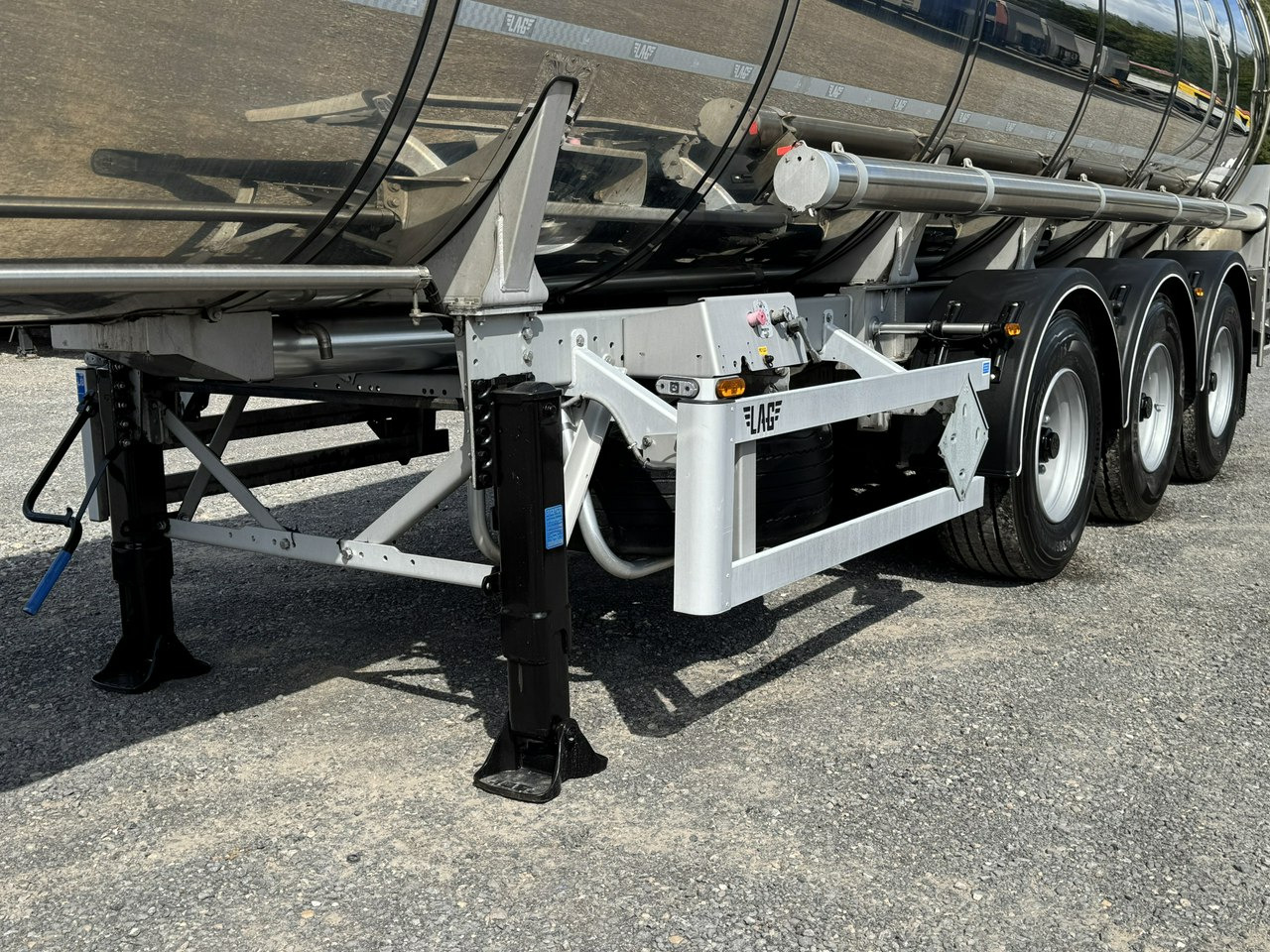 Lag Spożywcza Magyar Izolowana Webasto Pompa Elektryczna do Zrzutu - Semirimorchio cisterna: foto 5 Lag Spożywcza Magyar Izolowana Webasto Pompa Elektryczna do Zrzutu - Semirimorchio cisterna: foto 5