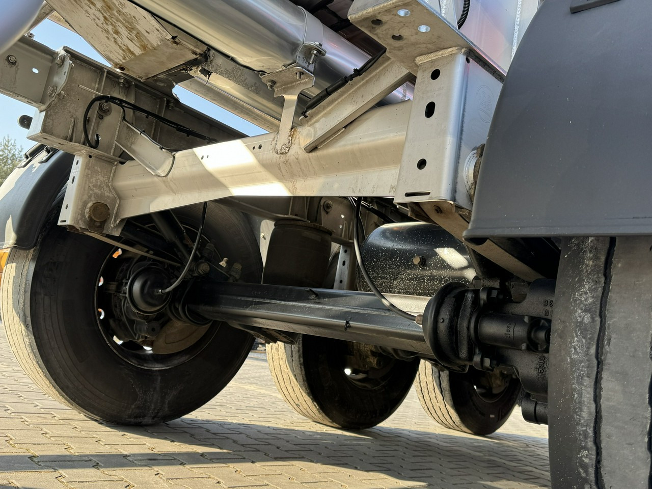 Leasing di Lag Spożywcza Magyar Izolowana Webasto Pompa Elektryczna do Zrzutu Lag Spożywcza Magyar Izolowana Webasto Pompa Elektryczna do Zrzutu: foto 21